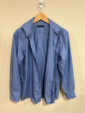 Men’s Light Blue Dress Shirt